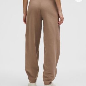 New lululemon athletica heavy weight fleece Pants in Taupe